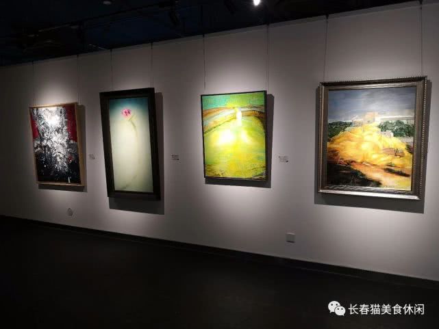 长春市美术馆举行2018油画水彩画作品展免费参观