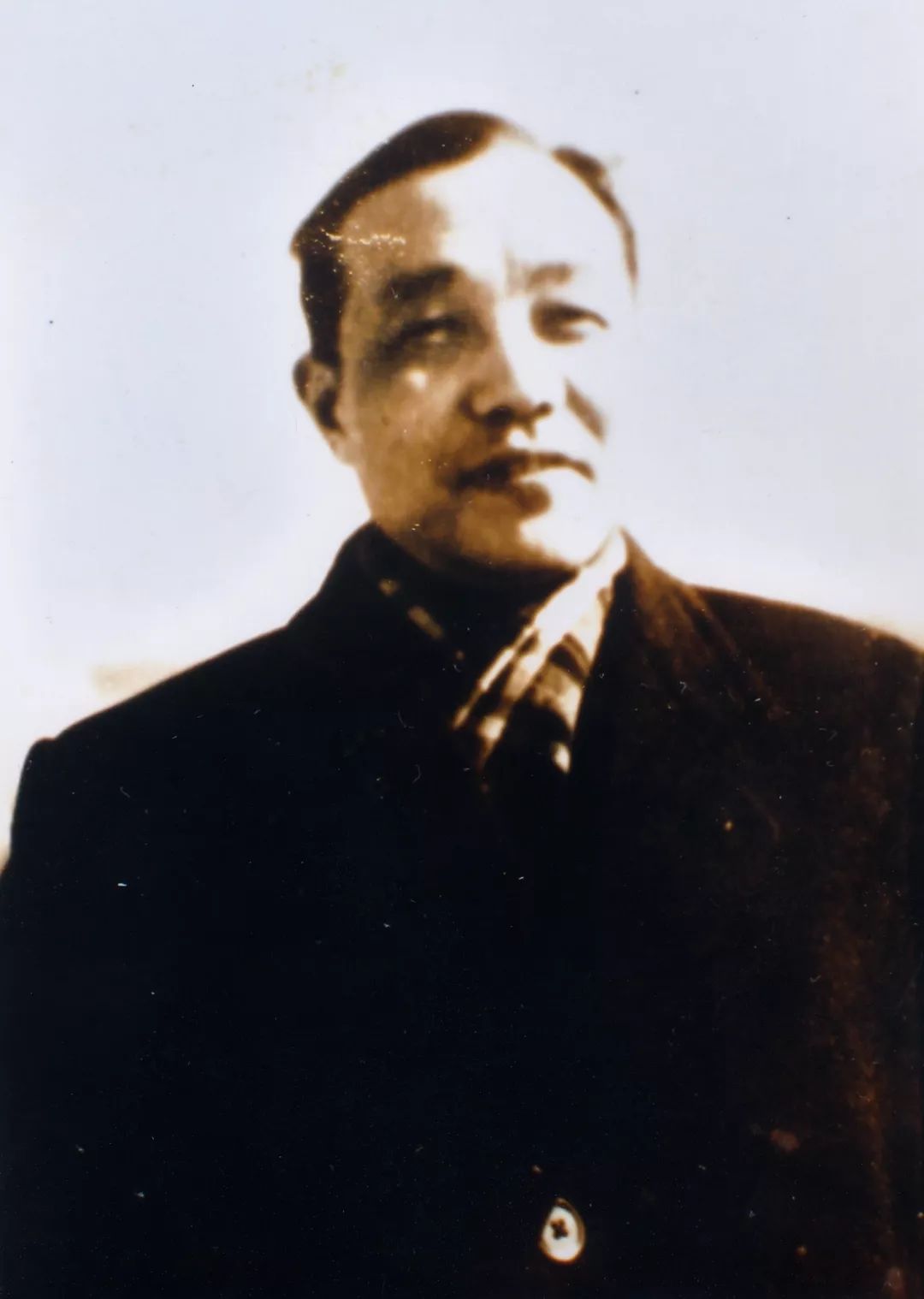 米谷(1918—1986,原名朱禄庆,学名朱吾石,笔名令狐原,封宁,石兰,李诚