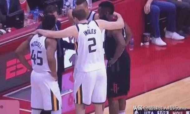 NBA偷听战术哪家强？隆多偷听不是一两次，詹皇学习隆多不太自然