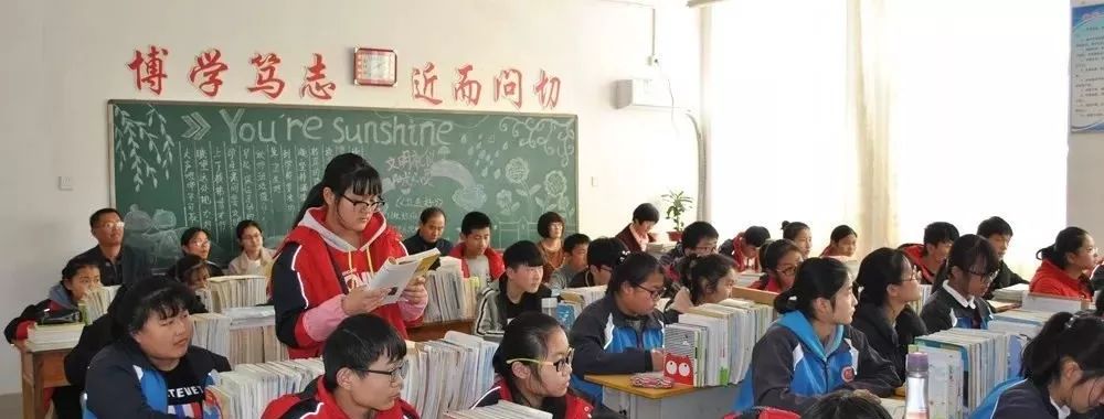 上林学校与临朐新华中学开展同课异构教研活动