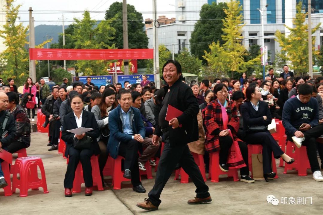 爱飞客爱生活 黄应武(摄于漳河新区)猎豹汽车产业园 杨璐(摄于荆门