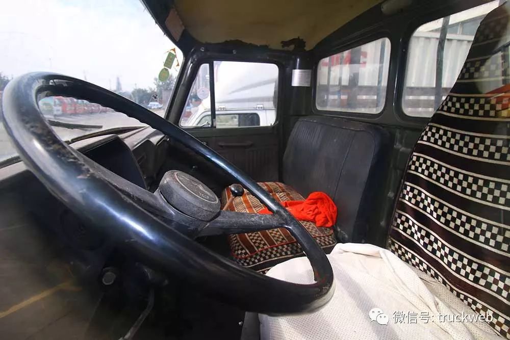邂逅五十铃td72长头卡车80年代川藏线汽车兵的运输搭档