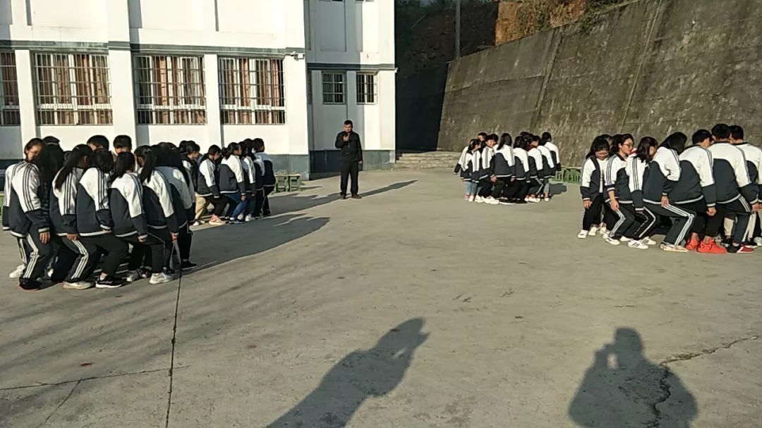 香港苗圃行动走进永善县溪洛渡高级中学