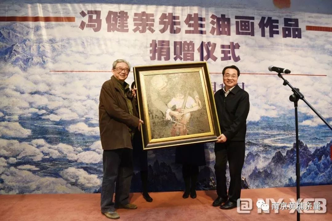 冯健亲最后说道,"在这个物质至上的时代,油画作品往往会和金钱挂钩,但