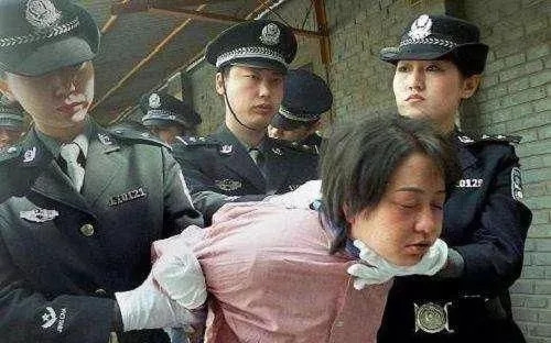 【组图】当生命还剩下10分钟,死刑犯是什么状态,****犯和毒贩完全不同