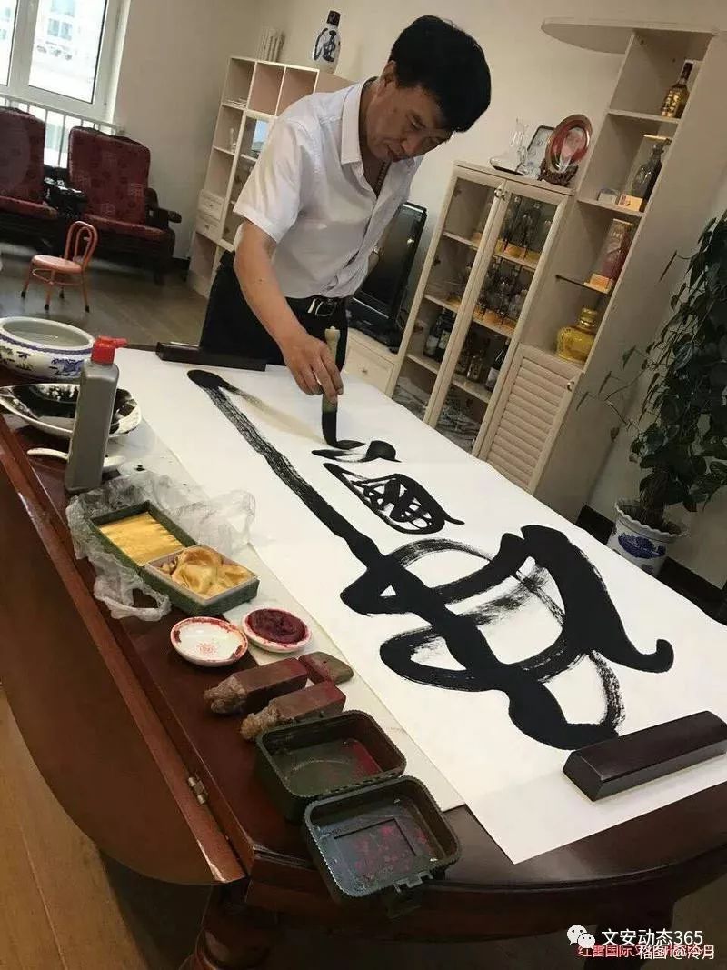 【文安走出来的著名画家】当代书画界领军人物杨泉曾老师