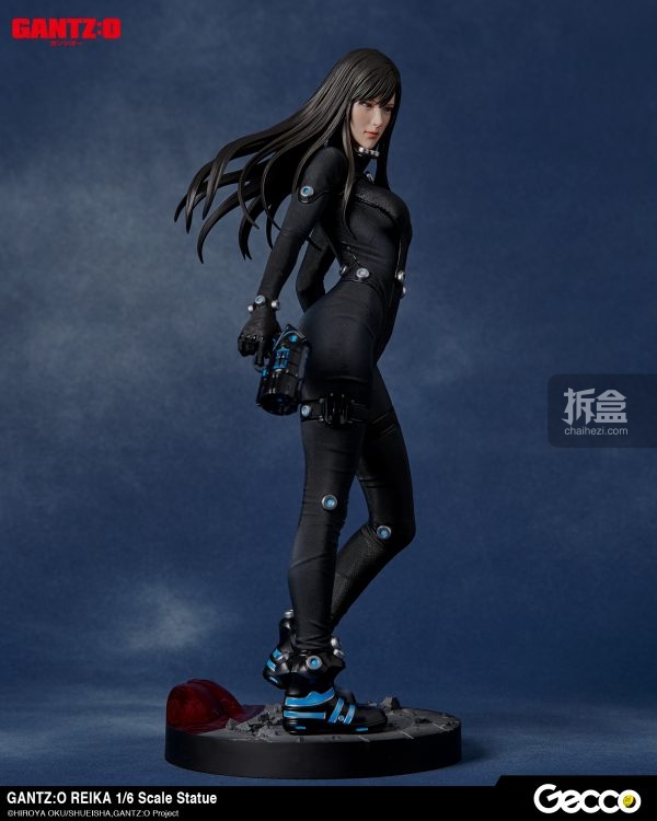 《杀戮都市:o(gantz:o)》中英勇大战外星人的女战士丽香(reika)实体化