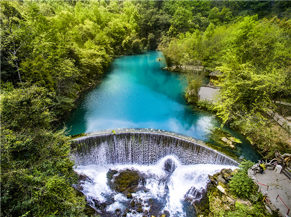 荔波卧龙潭