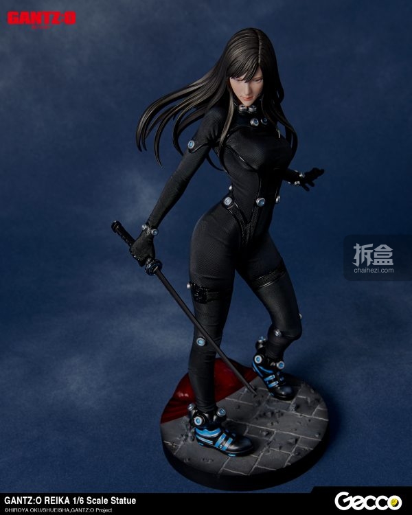 《杀戮都市:o(gantz:o)》中英勇大战外星人的女战士丽香(reika)实体化