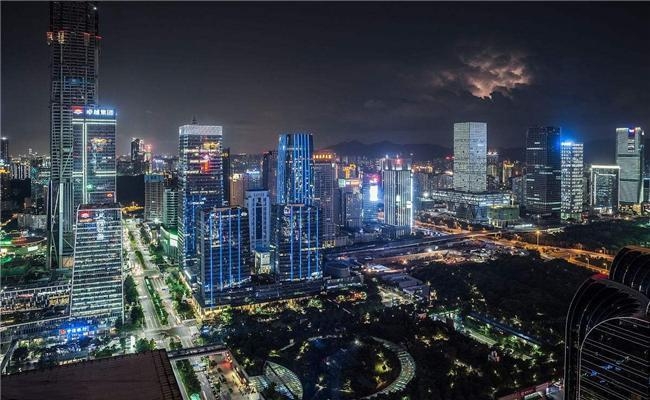 韩国和香港的经济总量_香港经济现状对比图