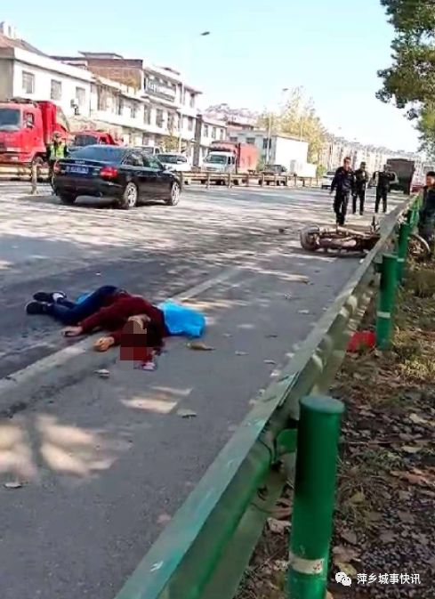又又又是车祸萍乡一大货车与摩托车相撞一人当场死亡