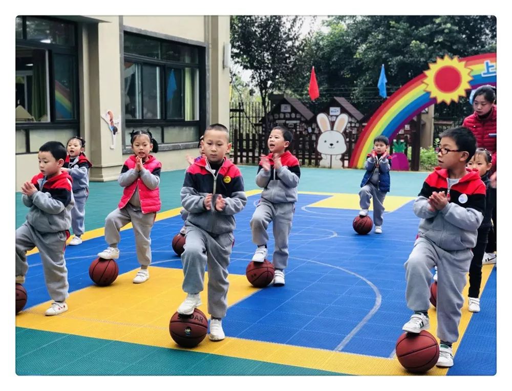 【运动·健康·快乐】上朗教育集团幼儿早操比赛 律动七彩童年