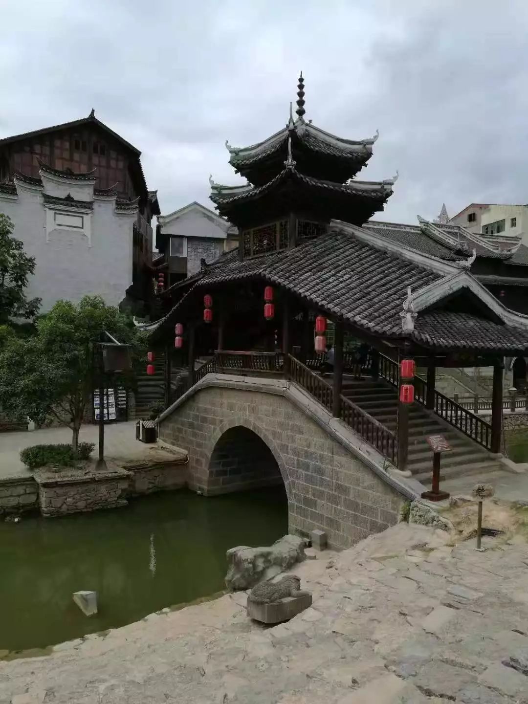 贵州下司古镇被人誉为“小上海”、有“清水江上的明珠”之美称|贵州|清水江|古镇_新浪新闻