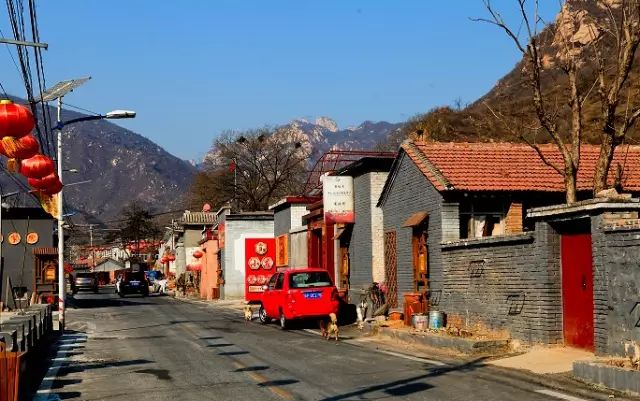 麻峪房村入选了"北京十大最美乡村,赢得了"京郊民俗旅游第一村"的