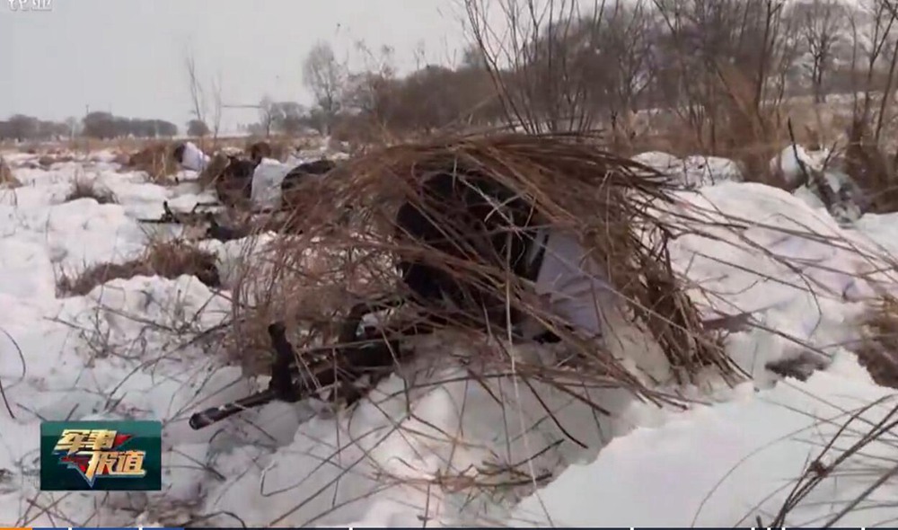 武警黑龙江总队在冰天雪地展开冬季大练兵