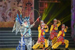 "牡丹花奖"是湖北戏剧表演艺术最高专家奖,对口"中国戏剧梅花奖".