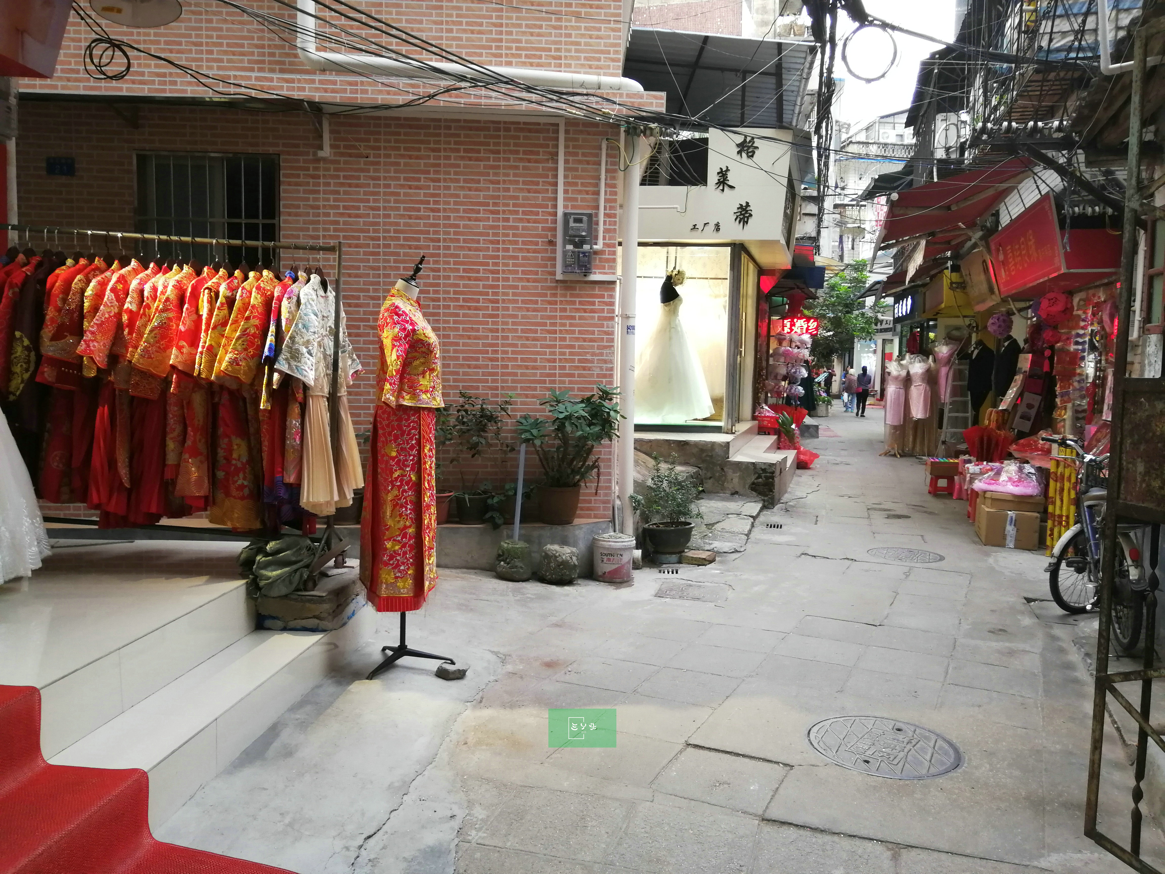 哈尔滨道外婚纱一条街_哈尔滨道外图片(2)