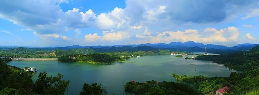 道观河风景旅游区3比赛还会经过群山环绕,景色宜人的少潭河,兼备自然