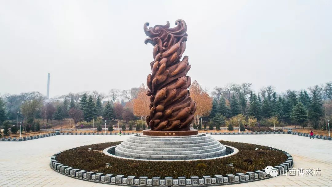 河津北城公园新景点:《黄河梦》雕塑落成_临汾市