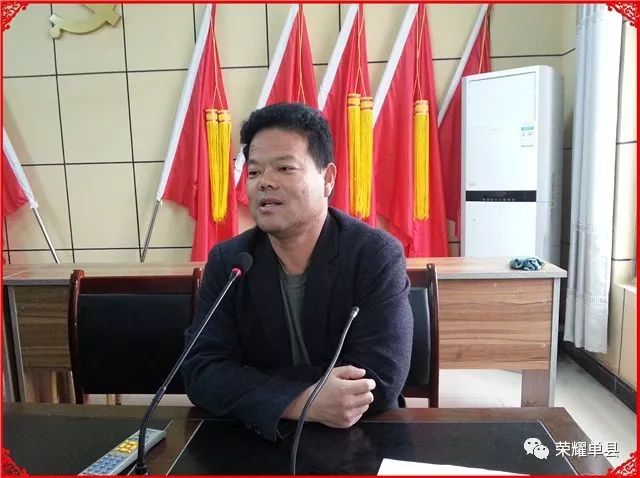 副镇长潘海强出席仪式,单县志愿者联合会会长,孔子学堂堂主赵秀英