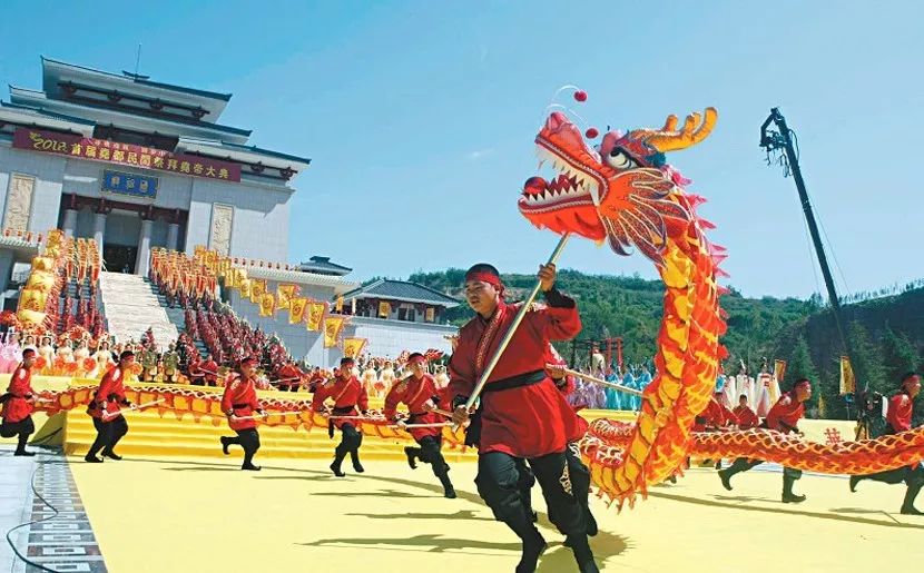 吴文雄受邀参加首届山西临汾尧都文化旅游节及2018尧都招商引资推介会