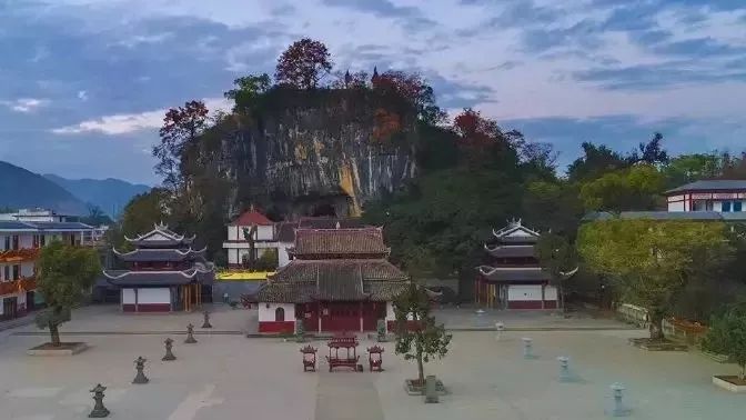 仙游县菜溪岩风景区, 武平县狮岩景区, 福建武夷温泉旅游景区, 为