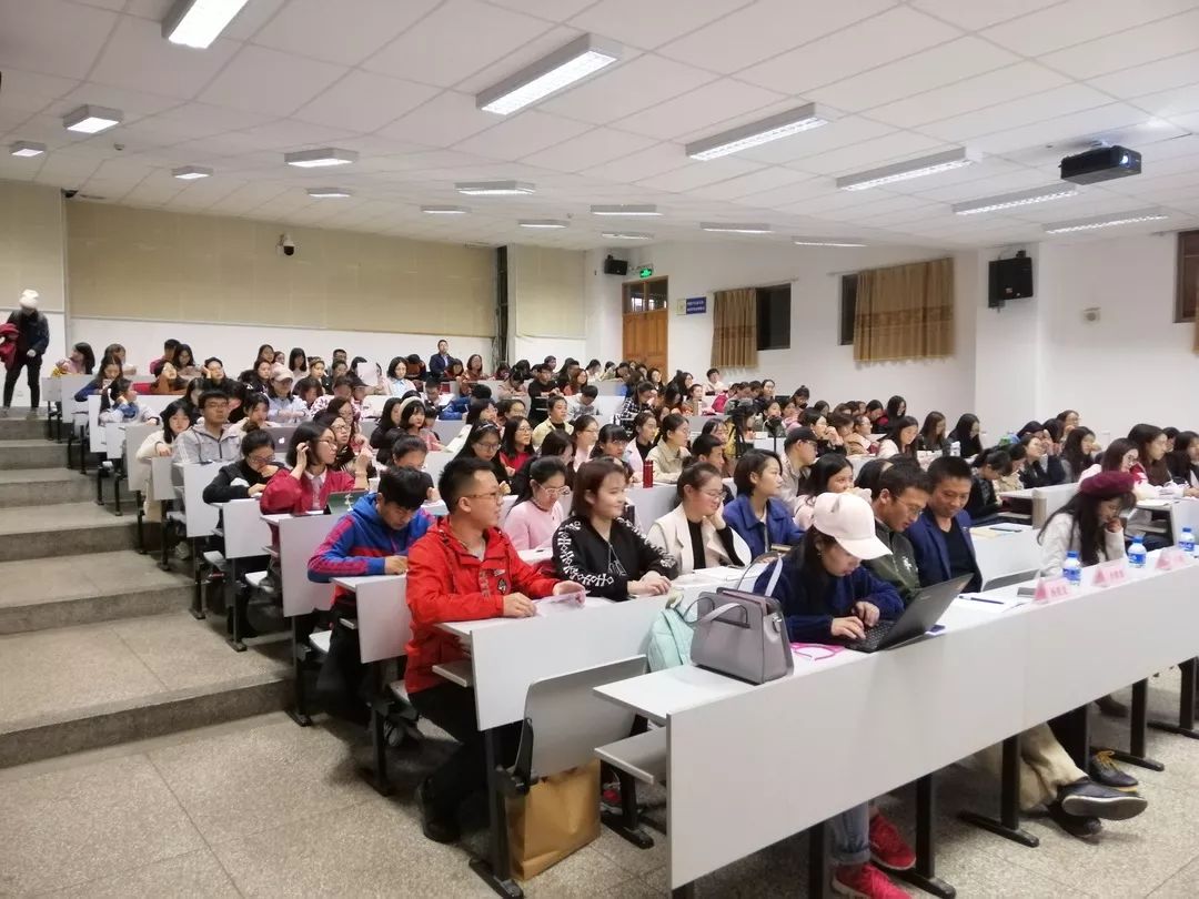 微学术云南大学首届研究生学术思想交流大会回顾