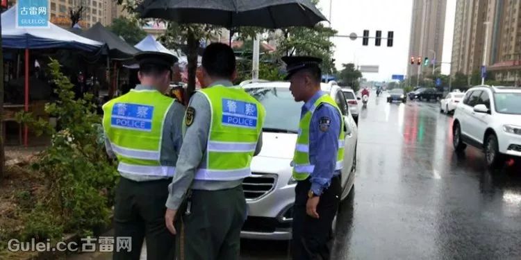 古雷港人口赔多少_宁夏有多少人口(2)