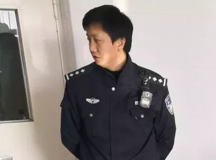 警察怎么找失踪人口_破案 抓逃 寻找失踪人口 社交媒体还能帮助警察做这些事(3)