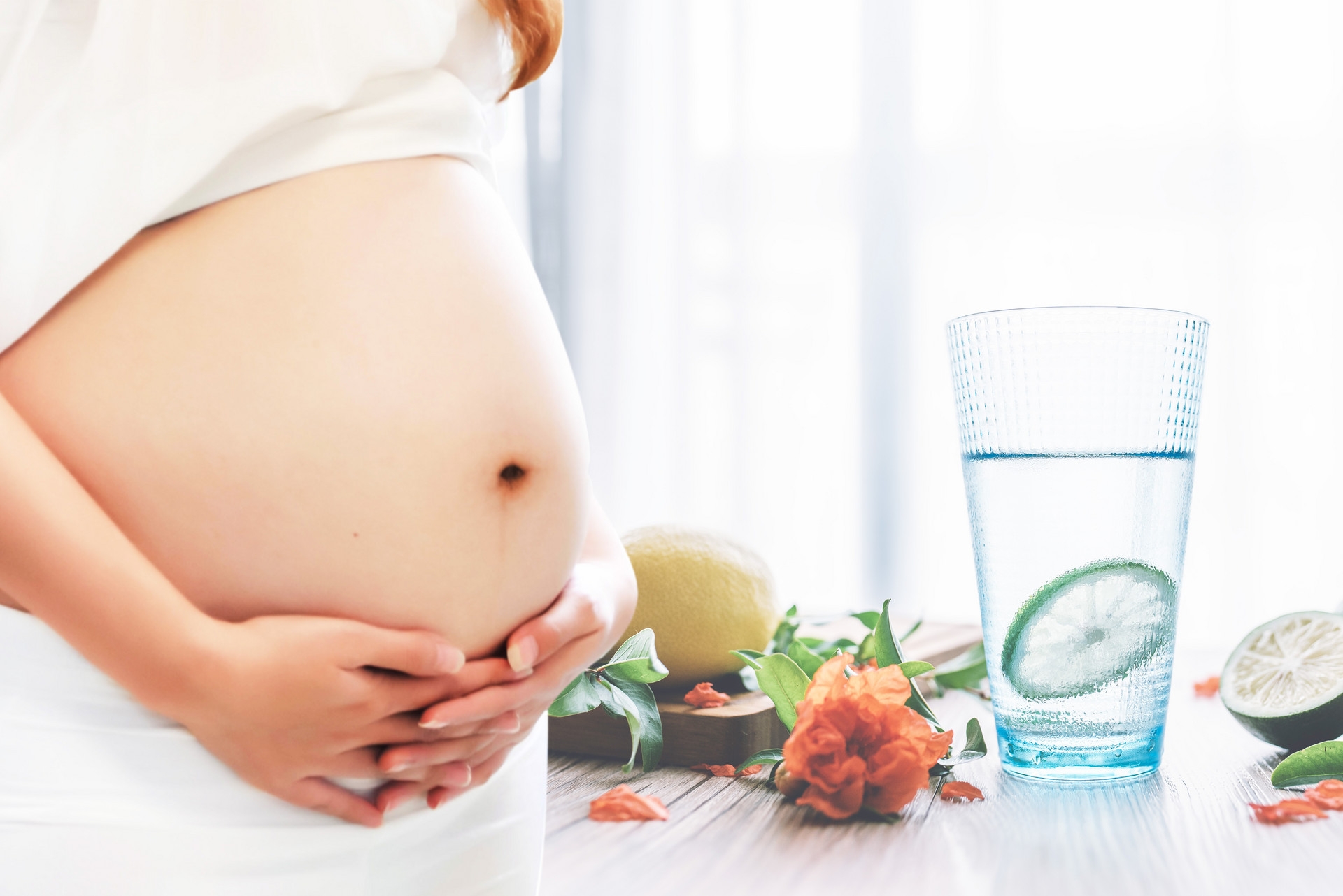 孕妇可以吃瓜吗 - 吃西瓜对胎儿影响、好坏与流产关系 - 姐妹邦