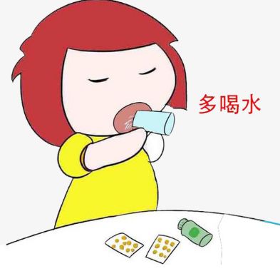 感冒后会自行服用抗生素,觉得抗生素是万能的,甚至用抗生素来预防疾病