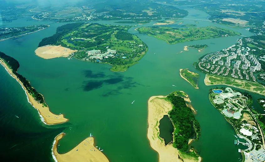 琼海市有多少人口_海南最强县级市,下辖小镇比它更有名气