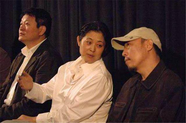 央視著名主持人倪萍，親妹夫是個家喻戶曉的老戲骨，出演過司馬懿 新聞 第5張