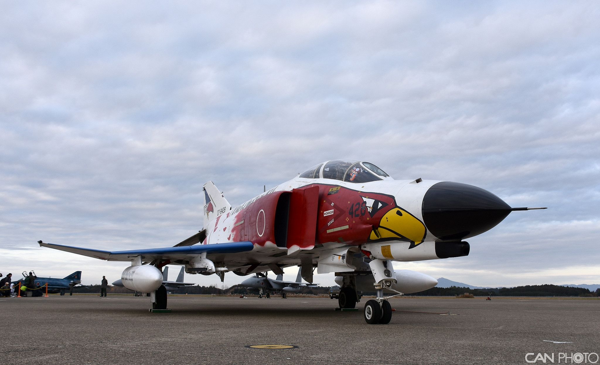 日本f4ej战机公布2019版白色涂装