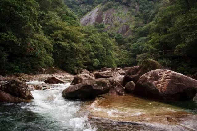 沿着南三龙铁路游福建 | 第一站:除了武夷山,南平北站