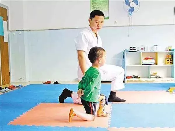 陕西:6岁以下残疾儿童将全面获得康复救助