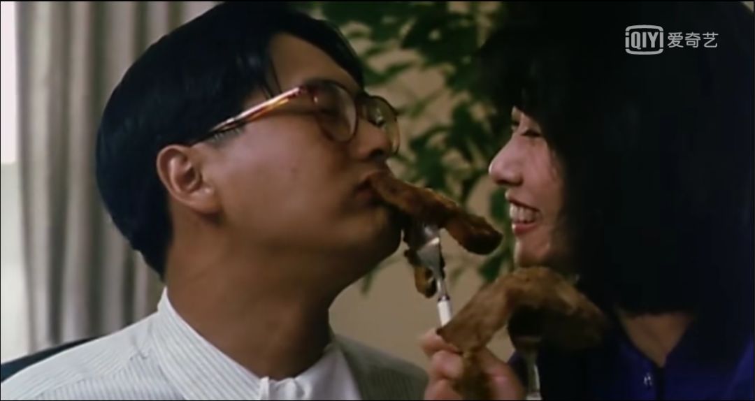 左摟王祖賢，右抱葉倩文，30年前的「周潤發」好風流 娛樂 第17張