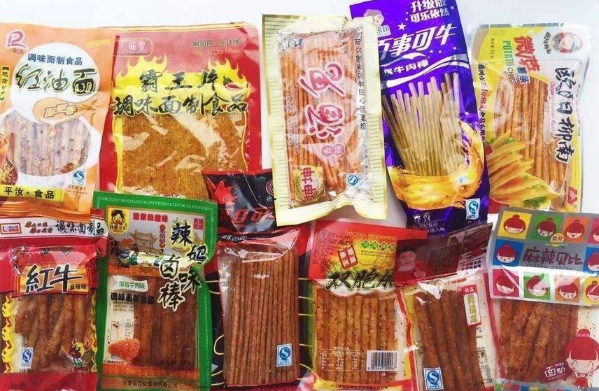 谷城县食药局已出手! 校园周边"五毛零食"别让你家孩子再吃了