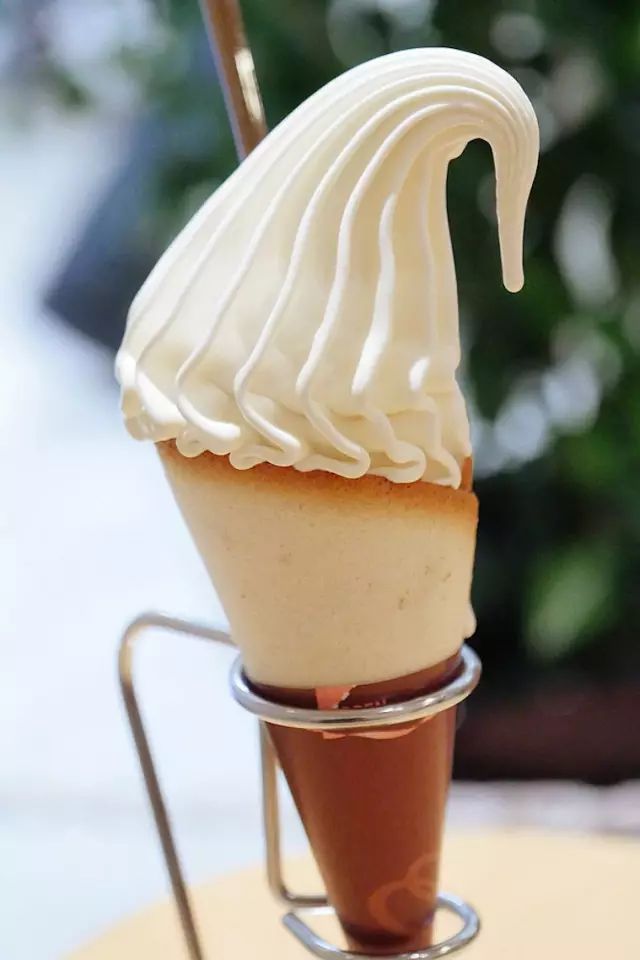 最简单的牛奶冰淇淋萨伦牛奶冰淇淋2