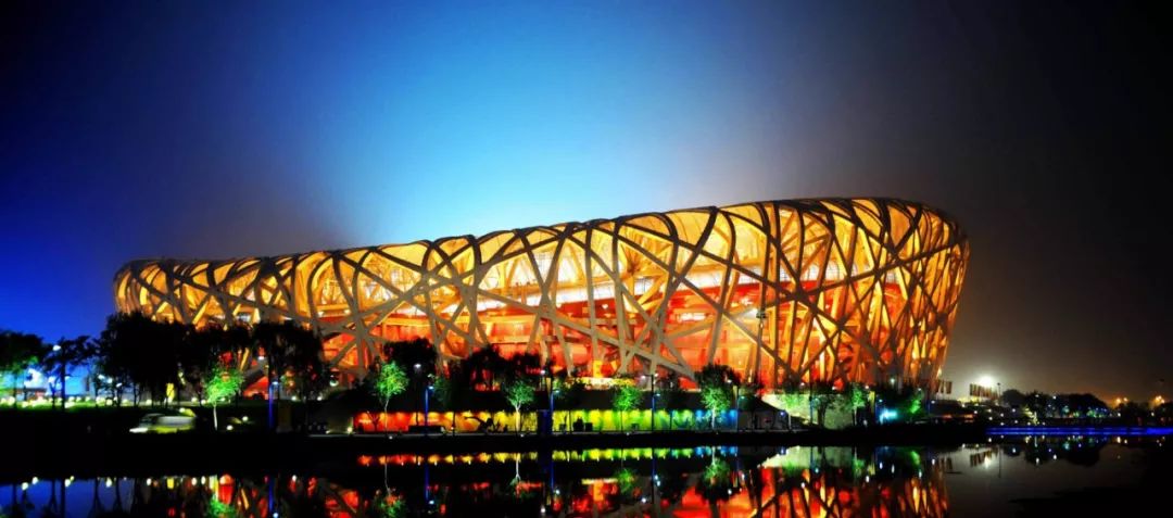 它是北京的新地标,也挑战了中国建筑设计与营造新高度.