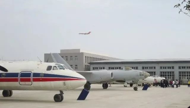 昆明航空招聘_昆明航空 2018年社会招聘(2)