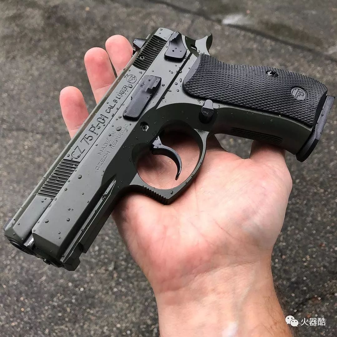 cz shadow 2手枪射击慢镜头 本视频源自新西兰ipsc大神heaton返回搜狐