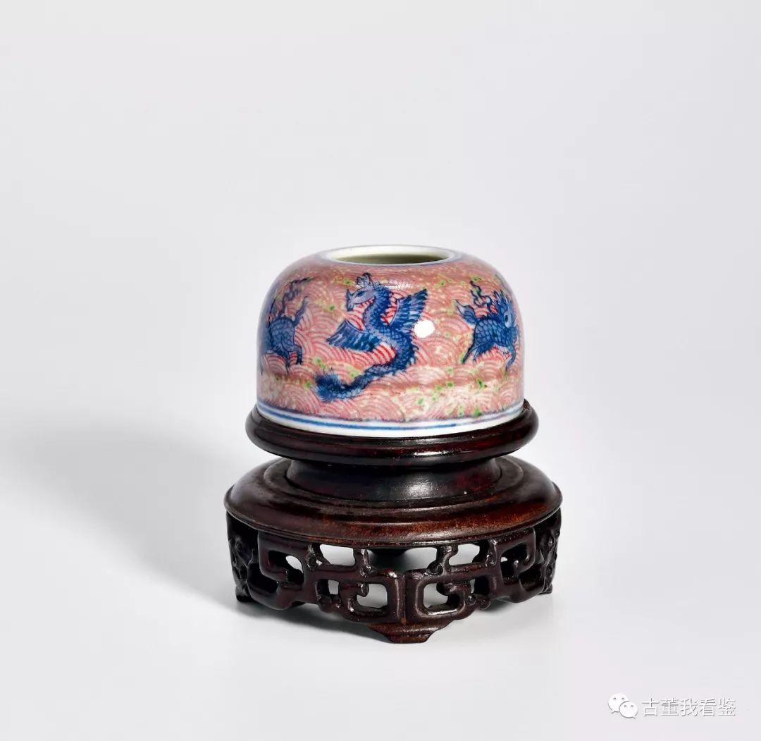 古びた蔵『清康熙年製陶磁器青花人物麒麟送子紋果盒』極細工置物擺件古