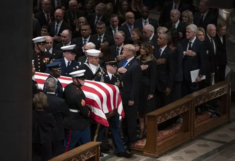 的美国第39任总统吉米·卡特都参加了在华盛顿国家大教堂的葬礼仪式