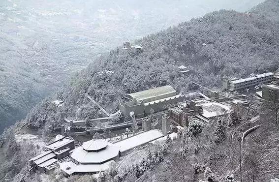 这个冬天来赏雪景,泡温泉,逛古镇,重新定义老北川