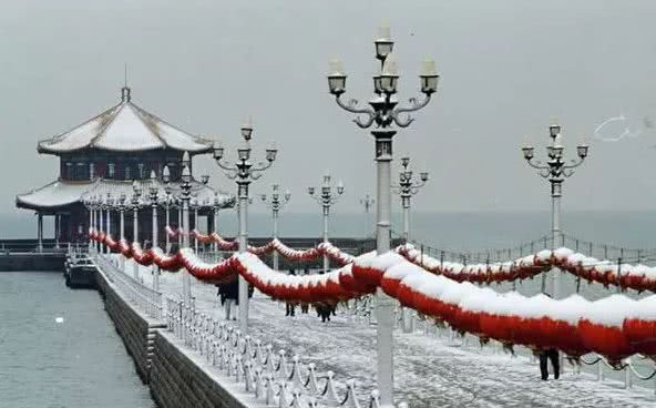 靠活哥吐槽：今日大雪！忌“花样作死式”走路！