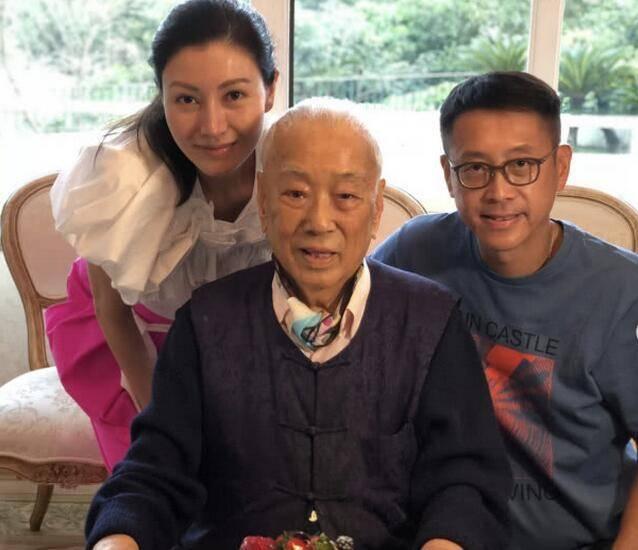 李嘉欣公公去世，一代財閥享年97歲，與兒子許晉亨不同他始終如一 娛樂 第1張