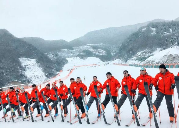 石柱let"s go冷水国际滑雪场,白天池滑雪场9.