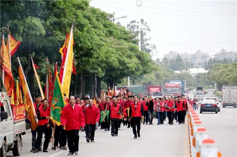 四个新乩童出禁翔安马巷后许这场民俗活动场面你见过吗