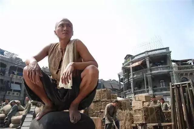 梁家輝金像獎的13次失利，3次輸給梁朝偉，還有2次敗給謝霆鋒 娛樂 第13張